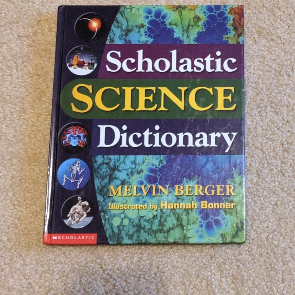 🌻 3/$12 Scholastic SCIENCE Dictionary
